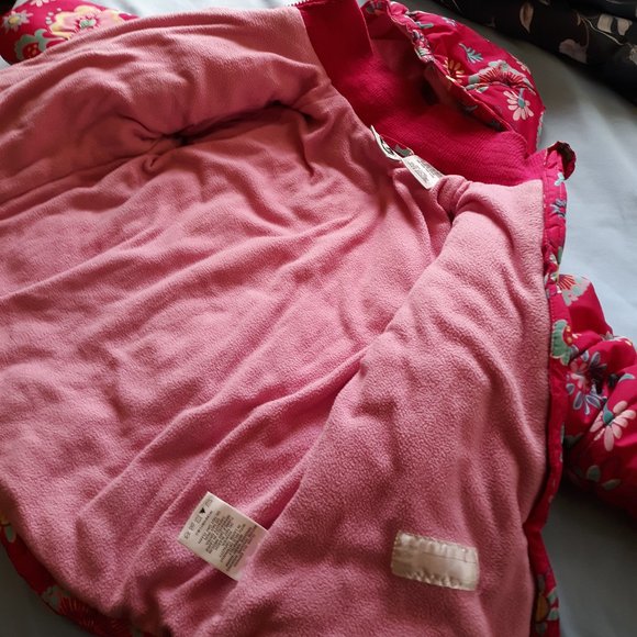 🎉Host Pick🎊 Floral print girl's fleece puffer jacket - Picture 2 of 12